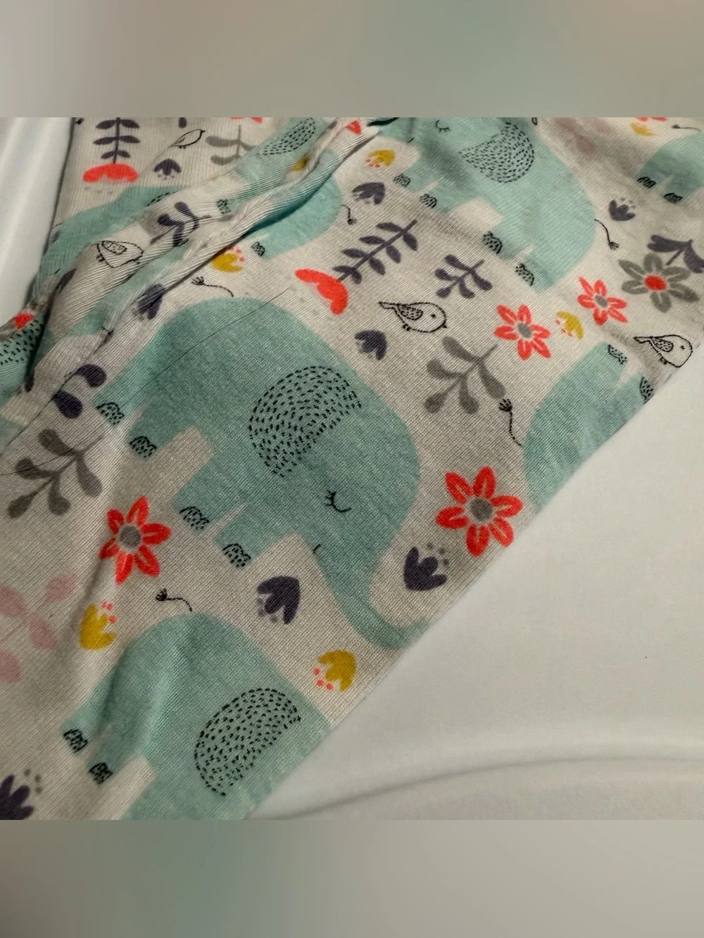Blue elephant pajama set size 2T Carter’s